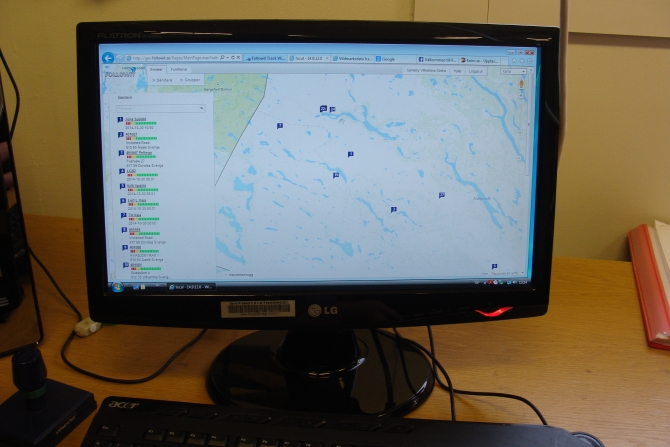 Для отслеживания расположения оленьих стад в пространстве и во времени шведские саамы активно используют GPS навигаторы, объединенные в единую ГИС-программу
